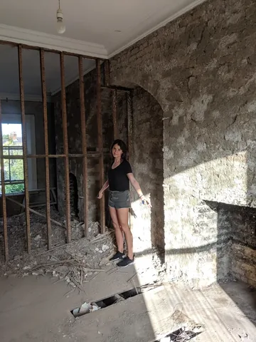 Jenny on site during the build